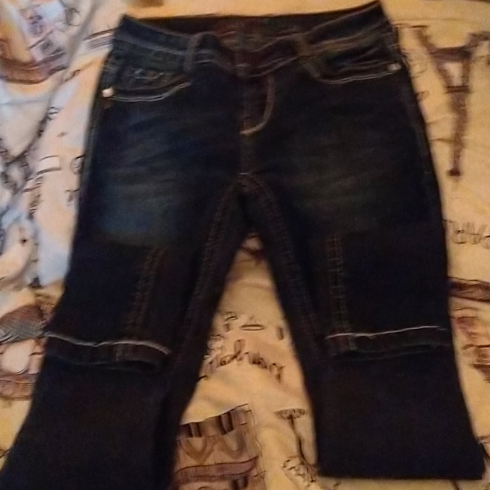 Jeans - Picture 3 of 4